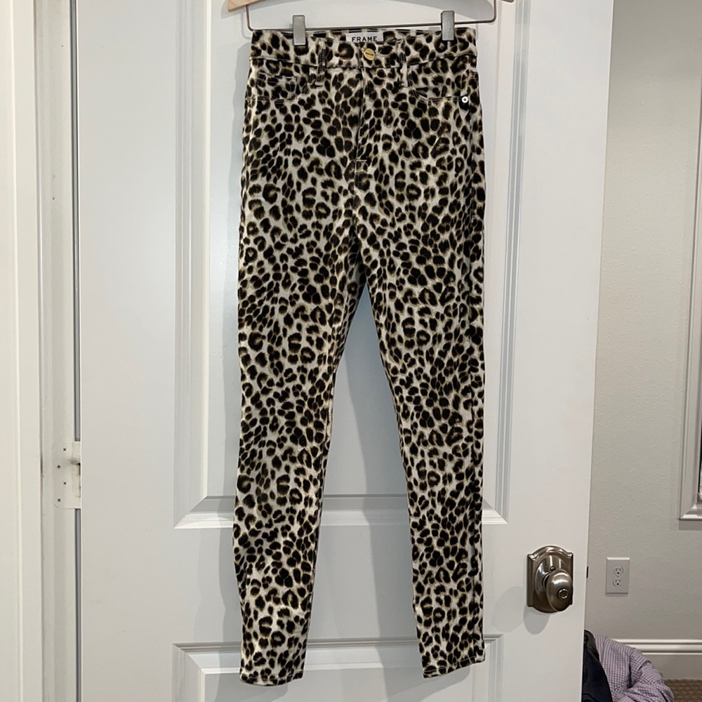 Frame denim Ali high rise cigarette jean, size 25!